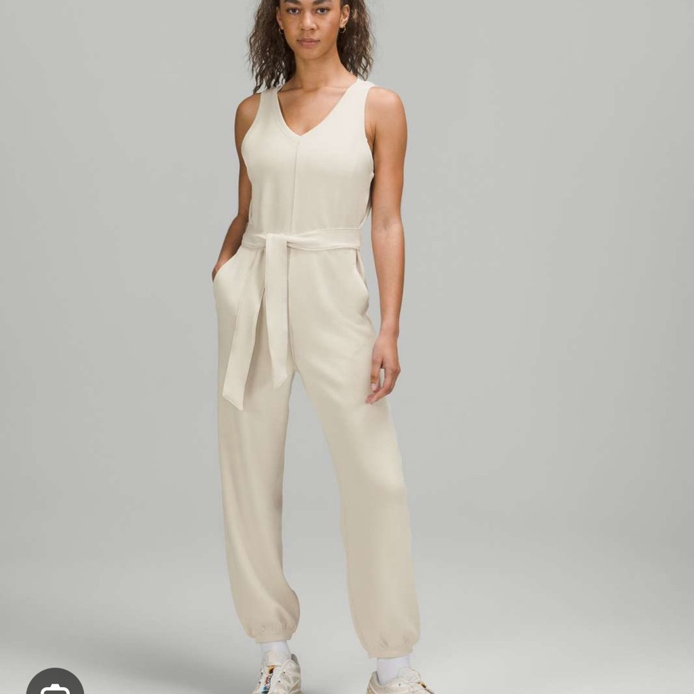 Lululemon Ease of it all V neck Junpsuit